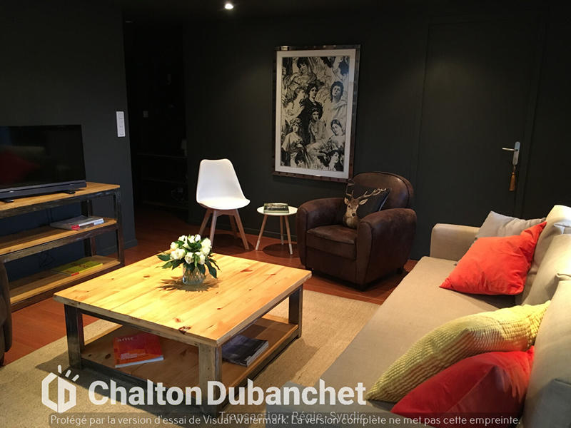 Local d'activités - 495 m²