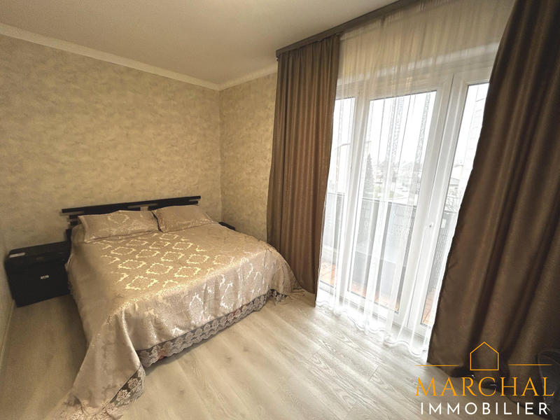 Appartement - 70 m² - 3 pièces