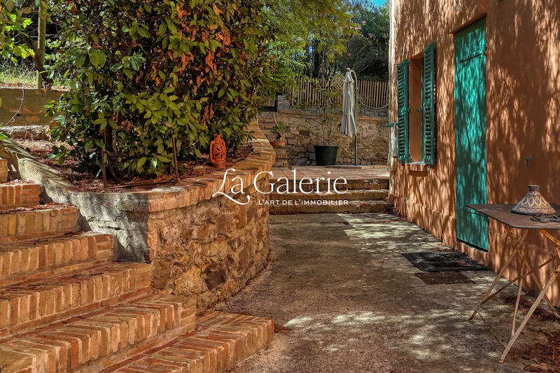 Maison ancienne - 250 m² - 9 pièces