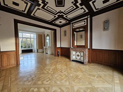 Bureau - 303 m² - 12 pièces