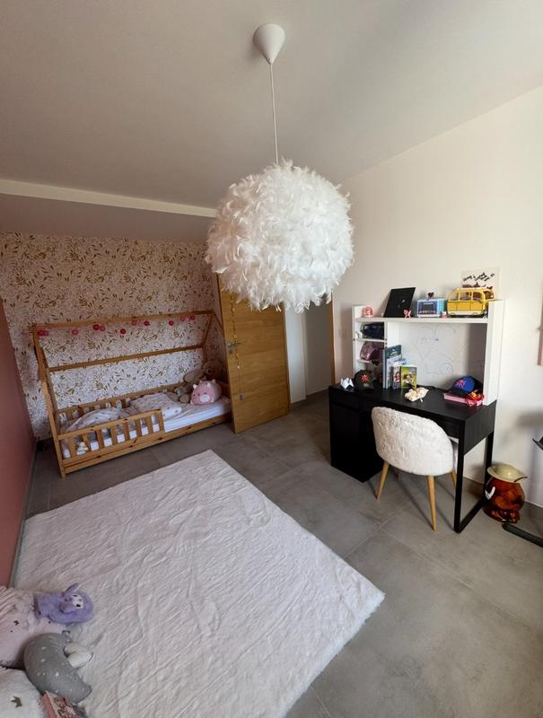 Maison - 200 m² - 4 pièces