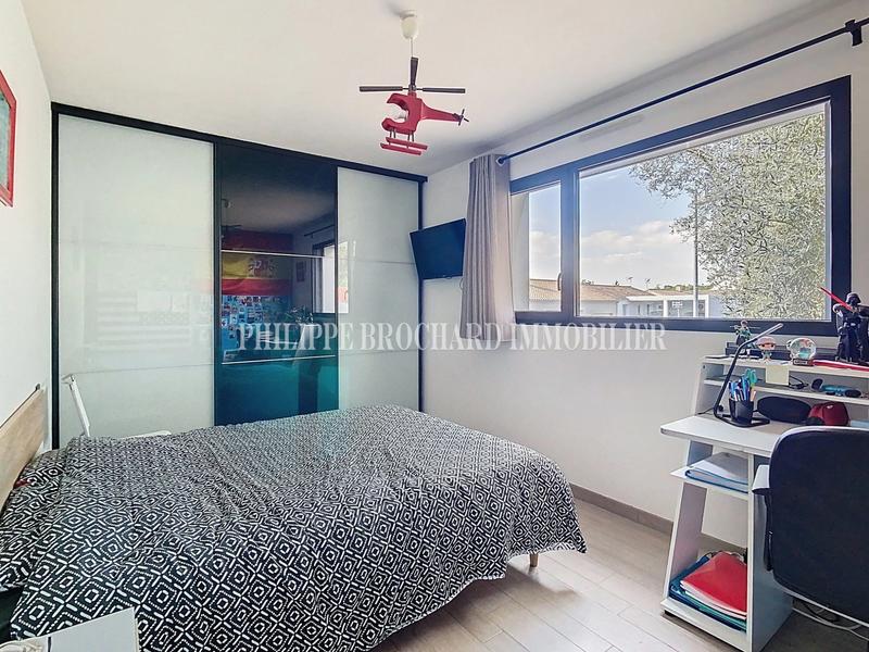 Maison - 192 m² - 10 pièces