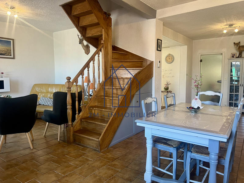 Immeuble - 240 m² - 7 pièces