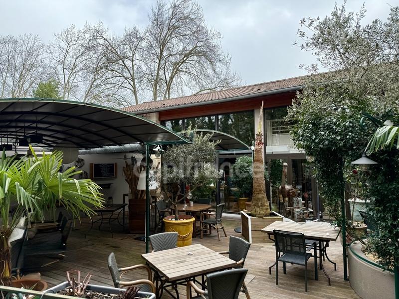 Fonds de commerce - 447 m²