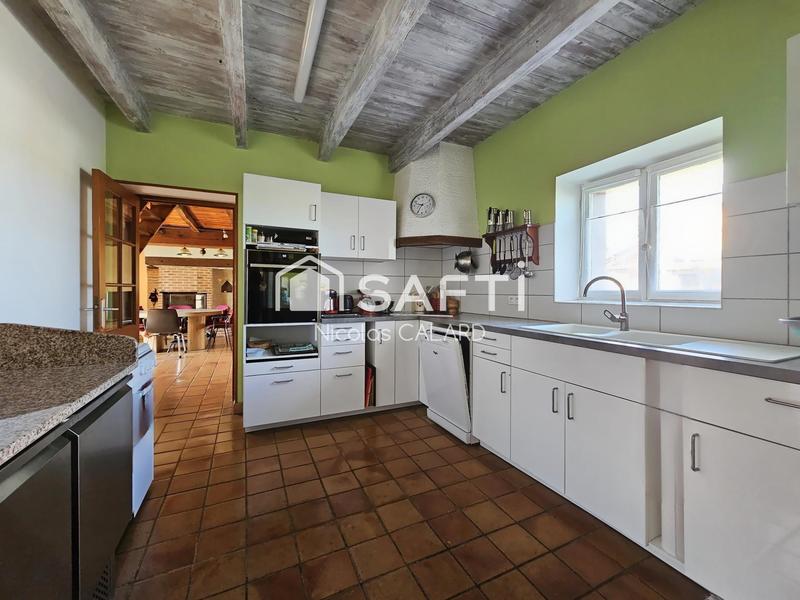 Maison - 122 m² - 7 pièces