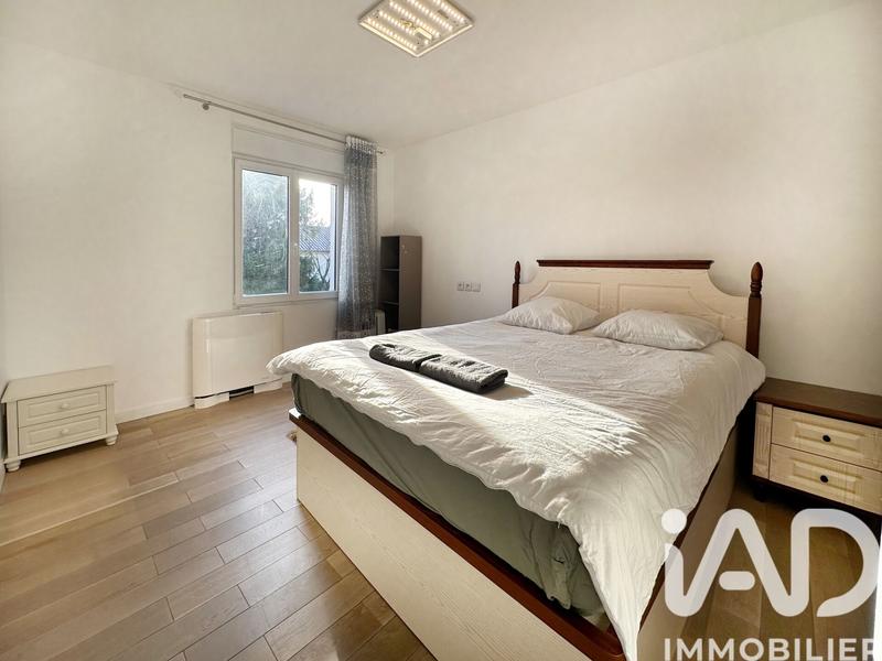 Maison - 192 m² - 8 pièces