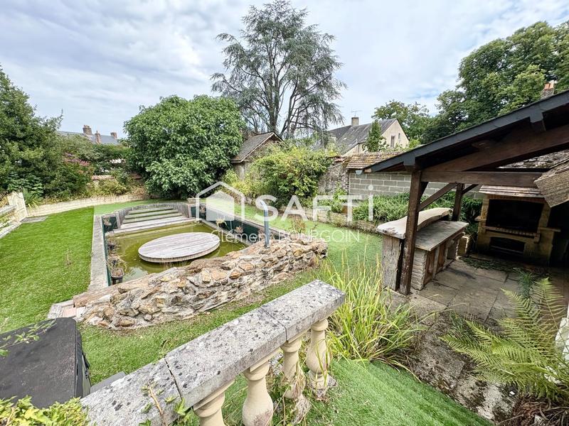 Maison - 295 m² - 10 pièces