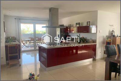 Maison - 151 m² - 5 pièces