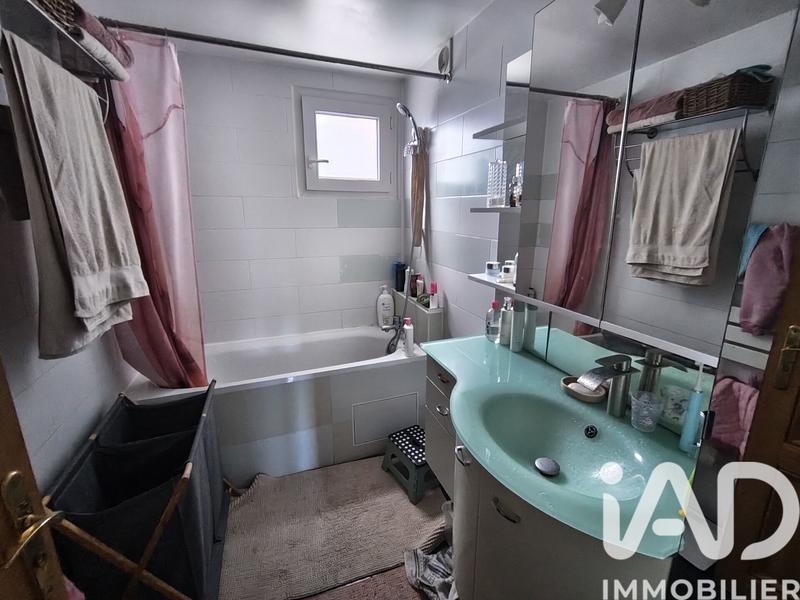 Appartement - 93 m² - 4 pièces