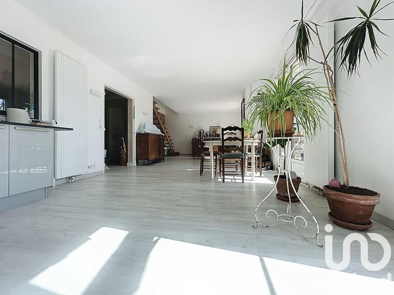 Maison - 200 m² - 7 pièces