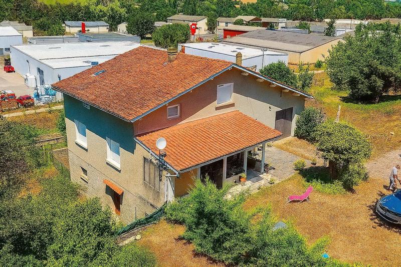 Maison - 131 m² - 6 pièces