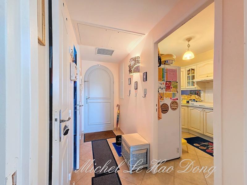 Maison - 102 m² - 4 pièces