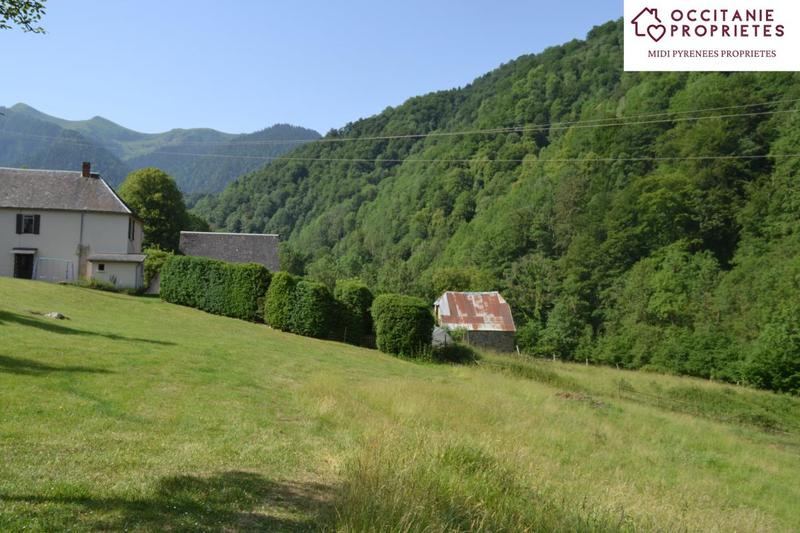 Propriété - 200 m² - 9 pièces