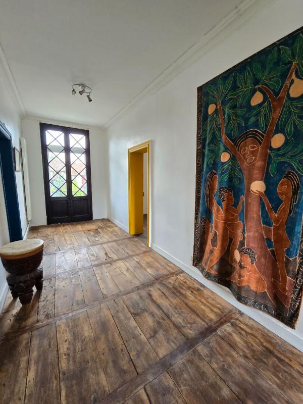 Maison - 347 m² - 7 pièces