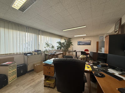 Appartement - 99 m² - 4 pièces