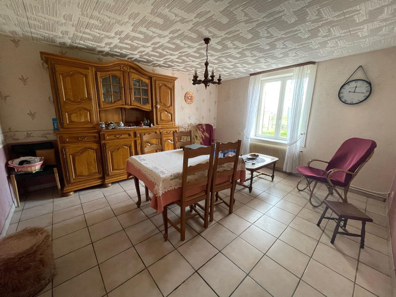 Maison - 208 m² - 8 pièces