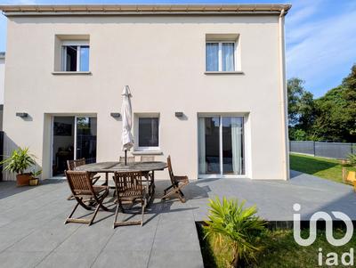 Maison - 117 m² - 5 pièces