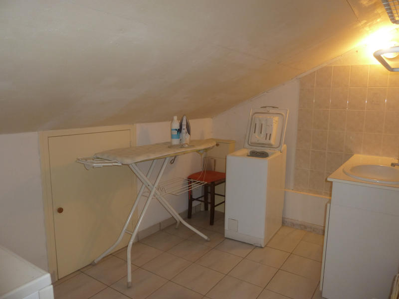 Maison - 316 m² - 18 pièces