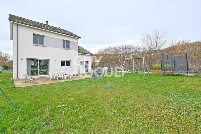Maison - 134 m² - 5 pièces