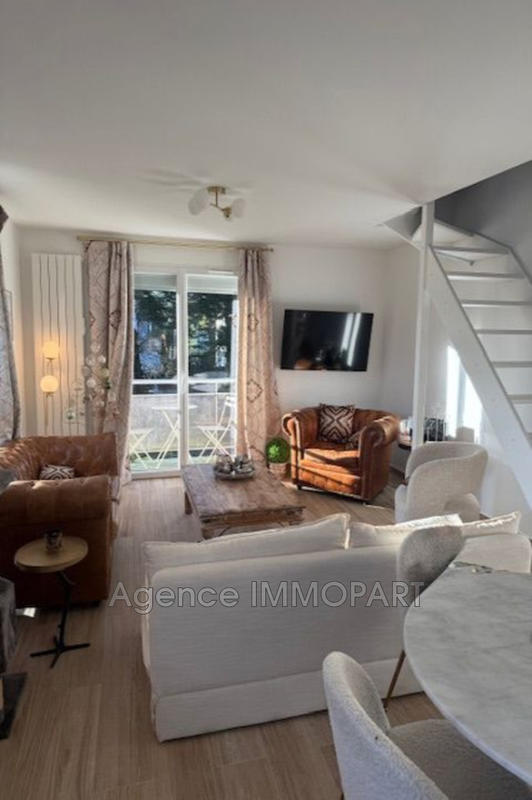 Duplex - 99 m² - 4 pièces