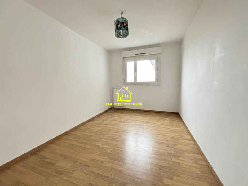 Appartement - 94 m² - 4 pièces