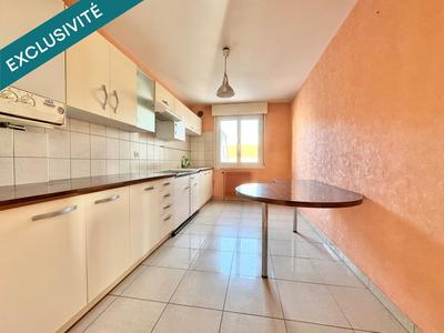 Appartement - 97 m² - 4 pièces