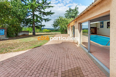 Maison - 170 m² - 5 pièces