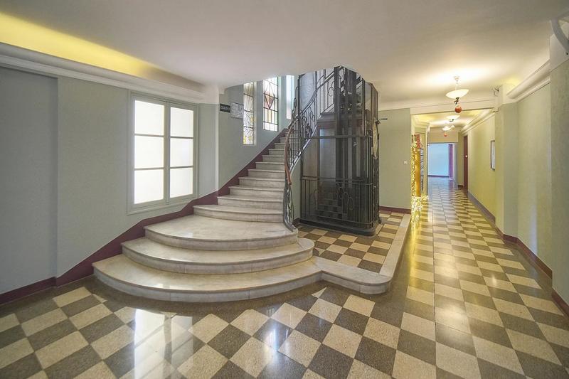 Appartement - 150 m² - 4 pièces