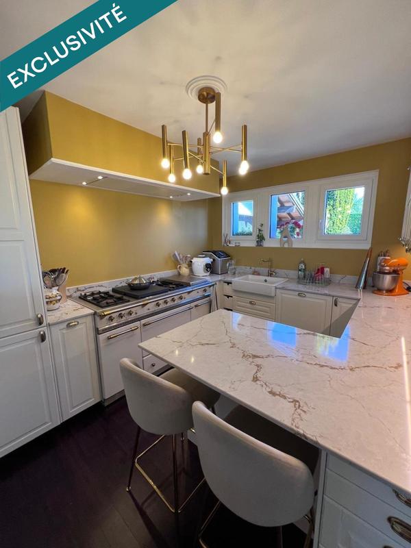 Maison - 174 m² - 6 pièces