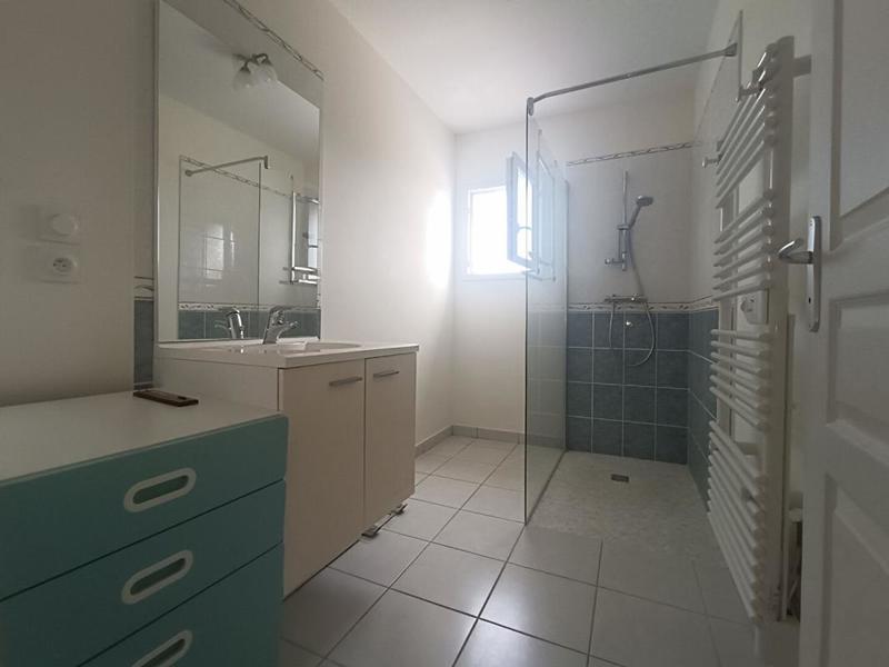 Maison - 104 m² - 4 pièces