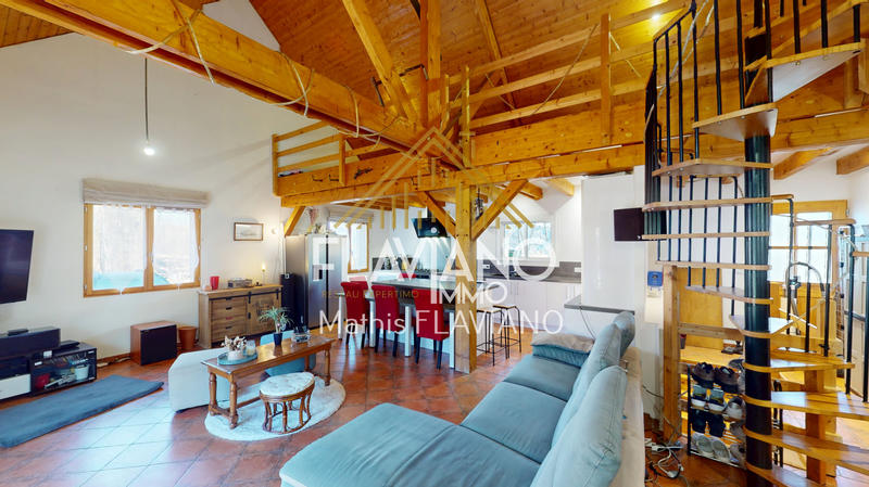 Maison - 165 m² - 6 pièces