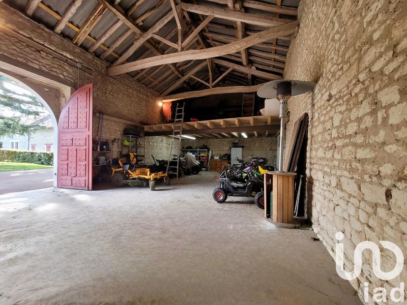 Maison - 400 m² - 9 pièces