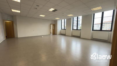 Bureau - 630 m²