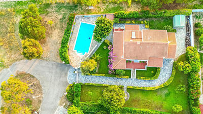 Maison - 158 m² - 6 pièces