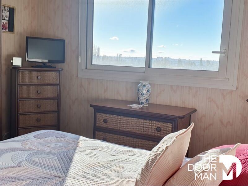 Appartement - 92 m² - 4 pièces