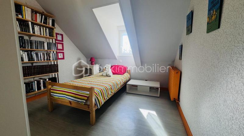 Maison - 247 m² - 10 pièces