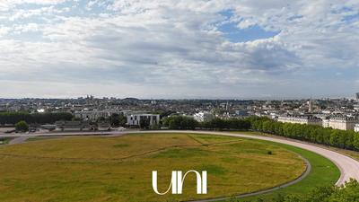 Maison - 427 m² - 14 pièces