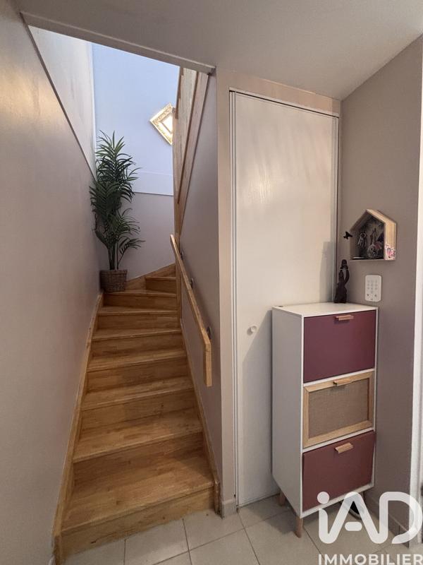 Maison - 93 m² - 4 pièces