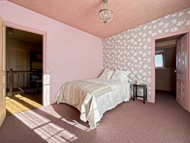 Maison - 124 m² - 6 pièces