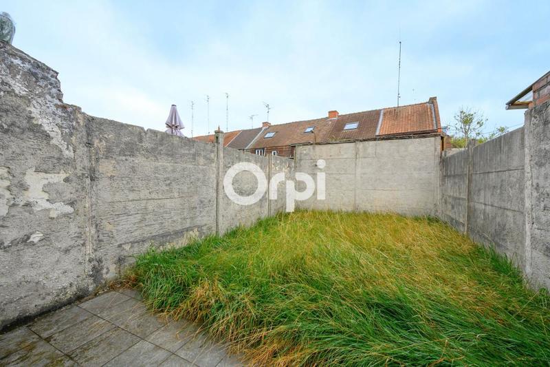 Maison - 95 m² - 5 pièces