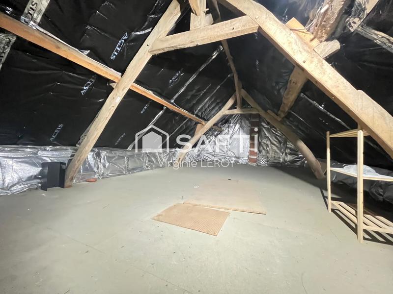 Maison - 93 m² - 4 pièces