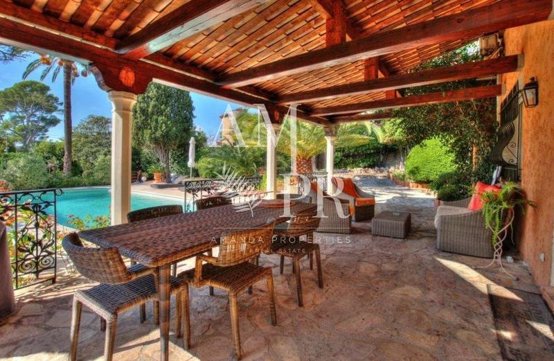 Villa - 160 m² - 4 pièces