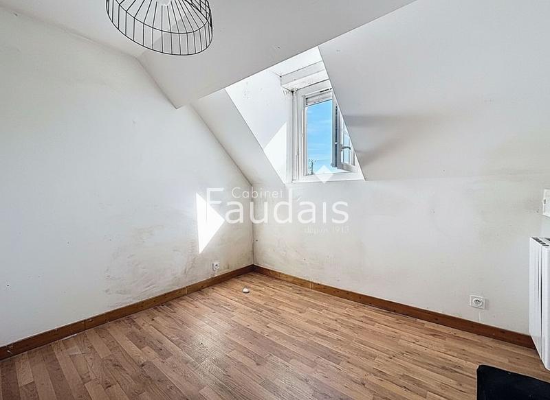 Appartement - 118 m² - 6 pièces