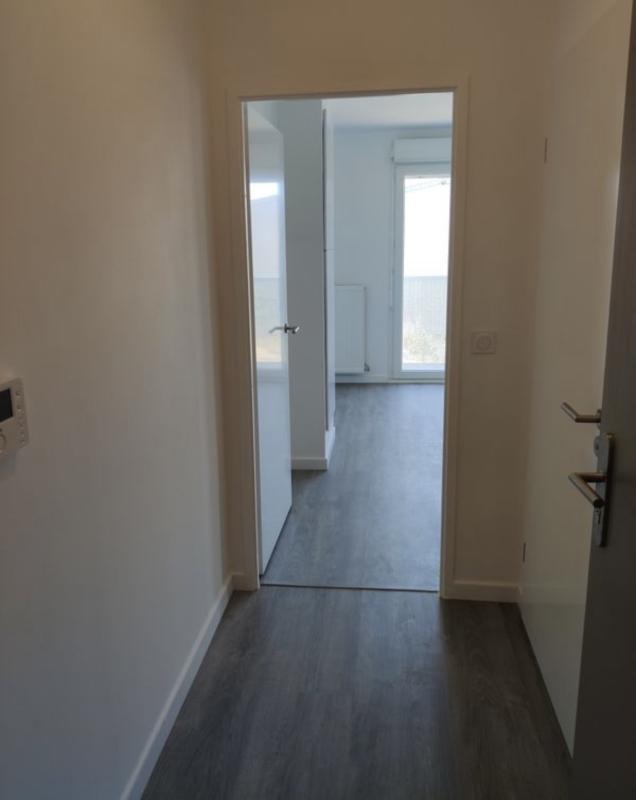 Studio - 30 m² - 1 pièce