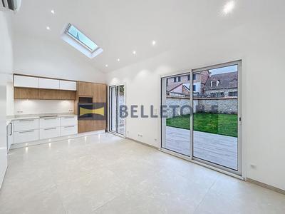 Maison - 76 m² - 4 pièces