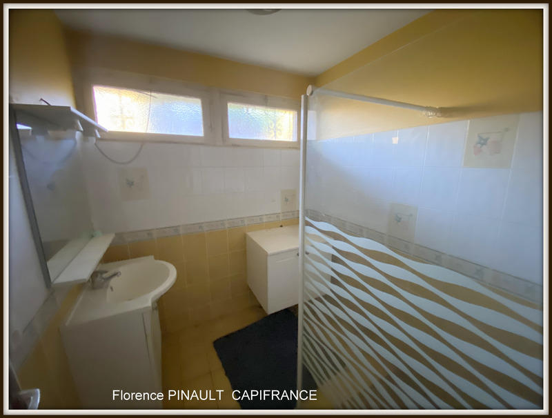 Maison - 218 m² - 10 pièces