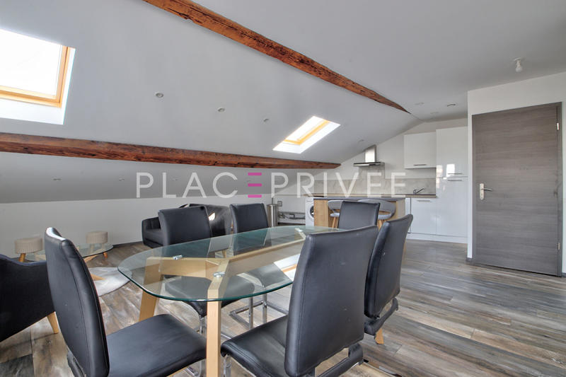 Appartement - 77 m² - 3 pièces