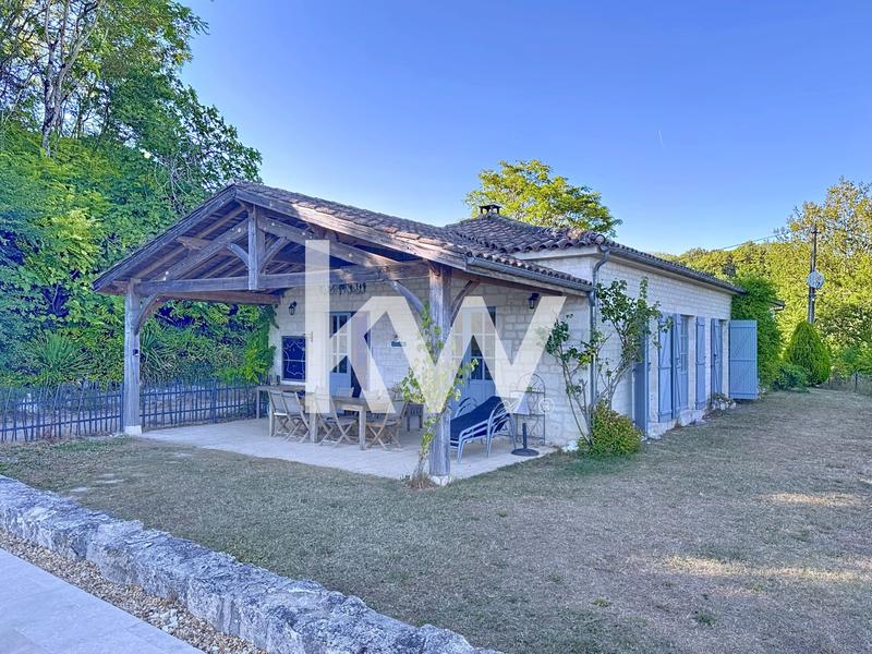 Maison - 140 m² - 7 pièces