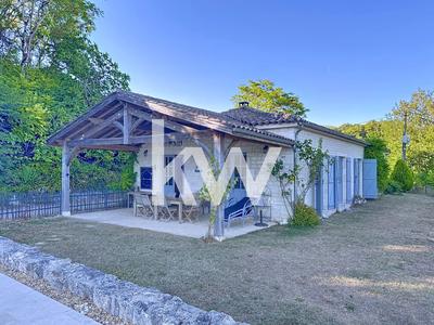 Maison - 140 m² - 7 pièces