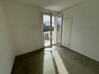 Appartement - 60 m² - 4 pièces